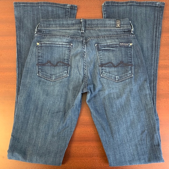 7 For All Mankind Flare - Picture 5 of 7
